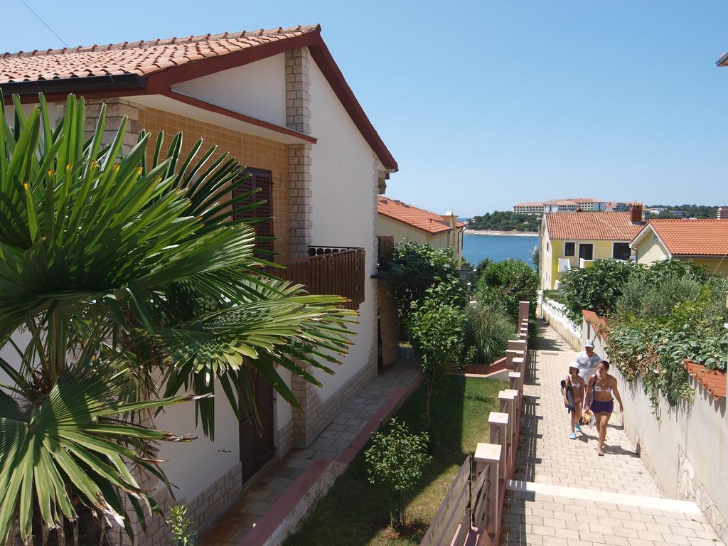 Diana'S Place Pula Exterior photo